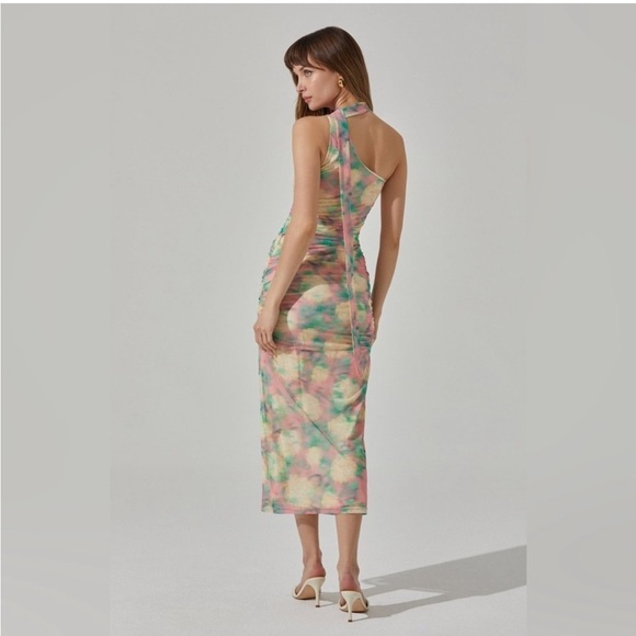 Astr the label one shoulder neck tie midi dress - Picture 5 of 12